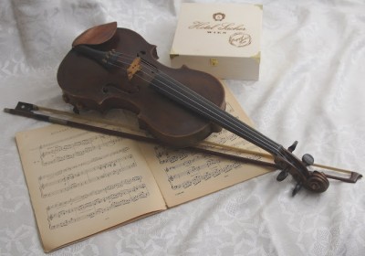 violin3.JPG