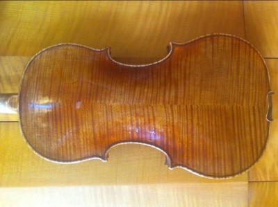 chineese-violin-back.jpg